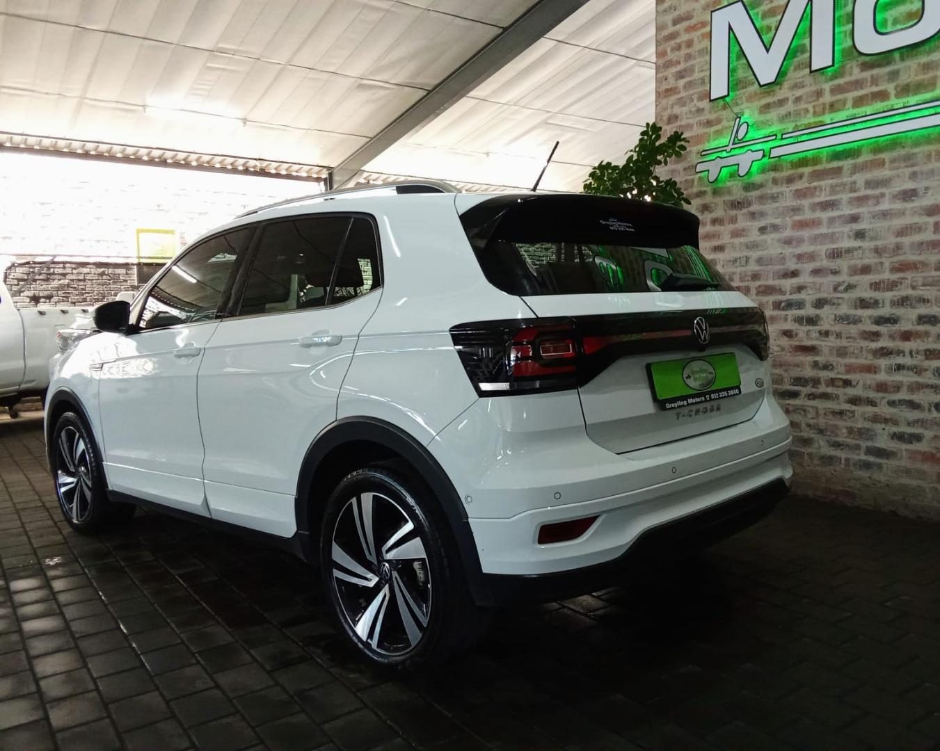 2022 Volkswagen T-Cross 1.5TSI 110kW R-Line — photo 4