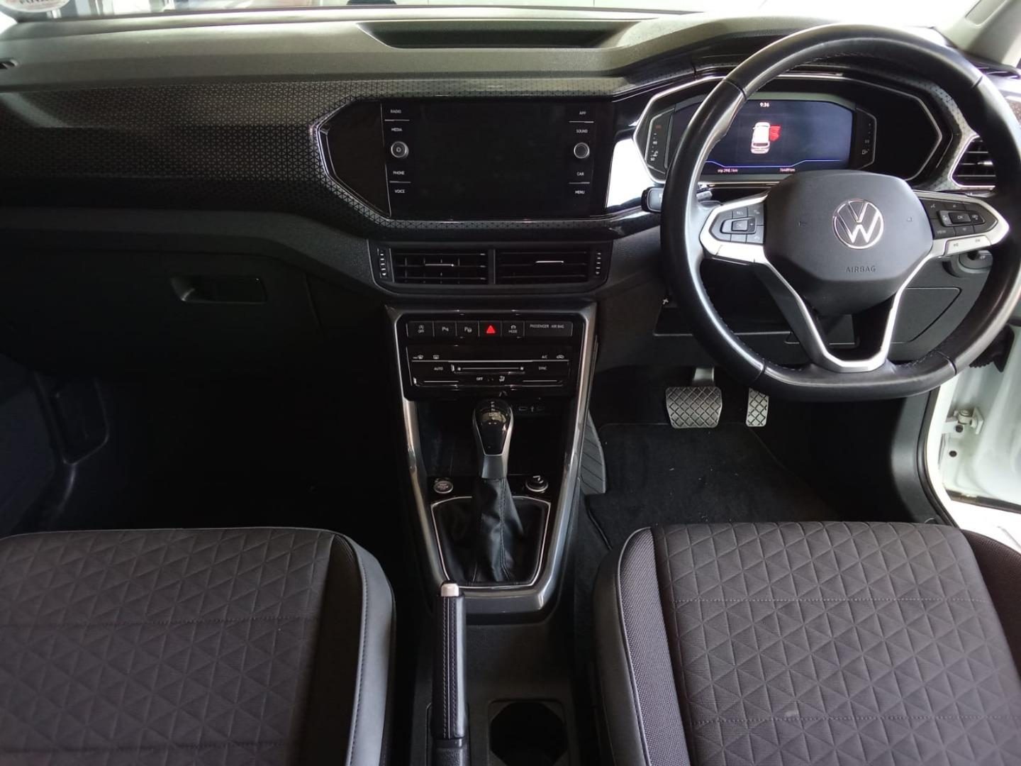 2022 Volkswagen T-Cross 1.5TSI 110kW R-Line — photo 14