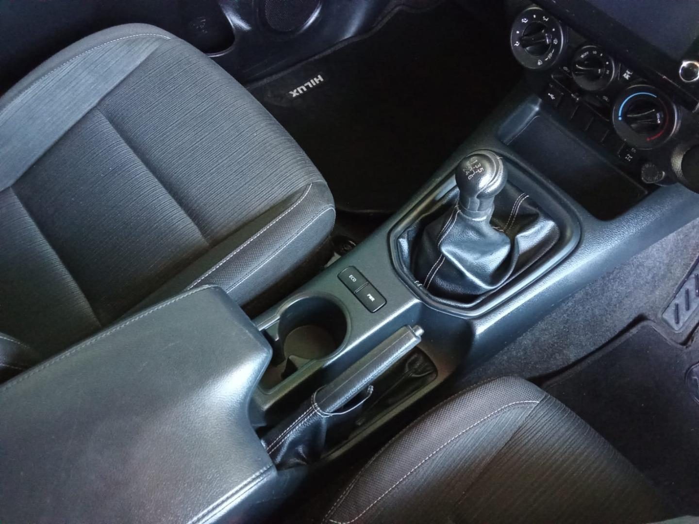2024 Toyota Hilux 2.4GD-6 Double Cab Raider Manual — photo 20