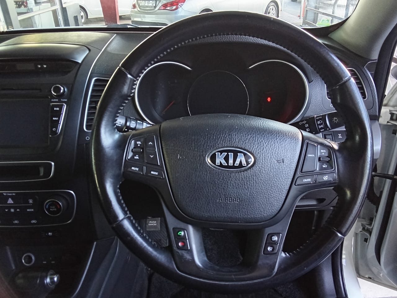 2014 Kia Sorento 2.2 4X4 7-Seater Adventure At – photo 11 of 16