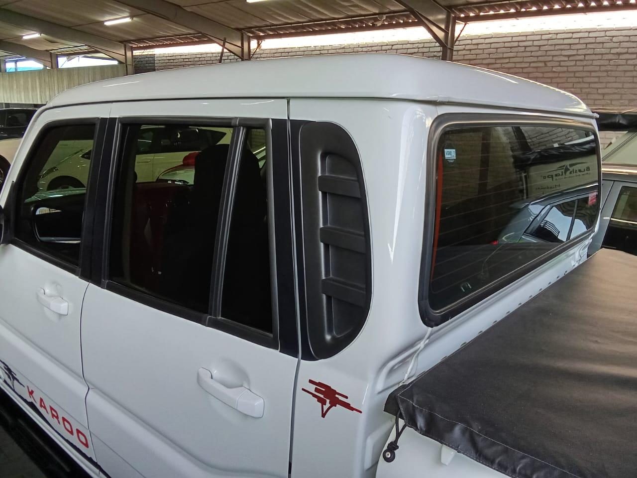 2023 Mahindra Pik Up 2.2 Mhawk S11 Karoo D Cab 4X4 At – photo 11 of 16