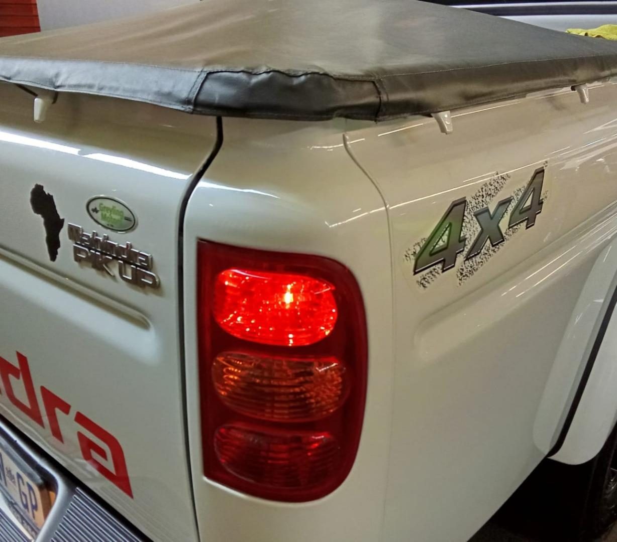 2023 Mahindra Pik Up 2.2 Mhawk S11 Karoo D Cab 4X4 At – photo 14 of 16