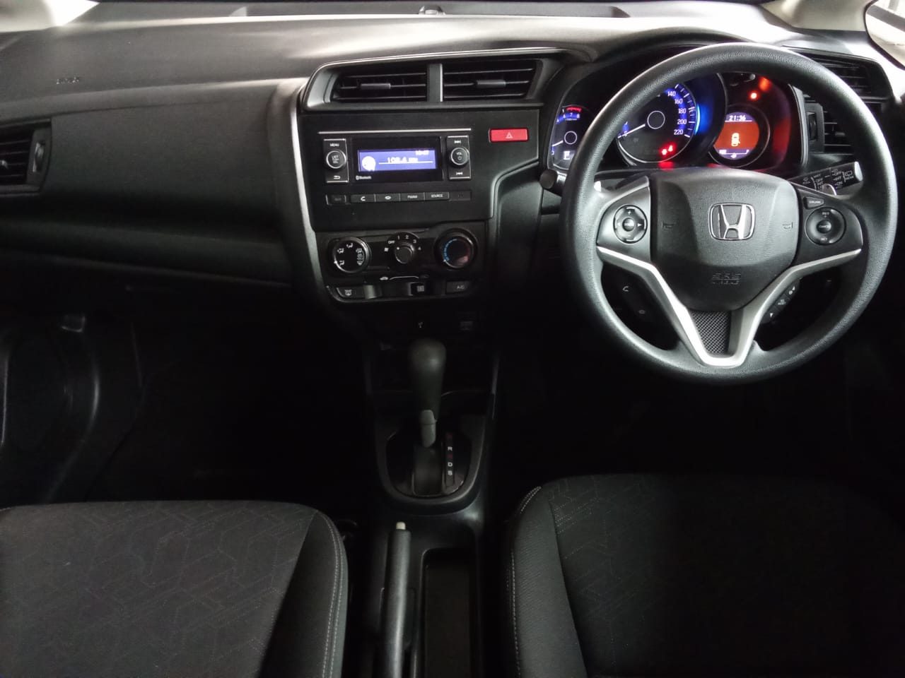 2015 Honda Jazz 1.2 Comfort Cvt – photo 13 of 16