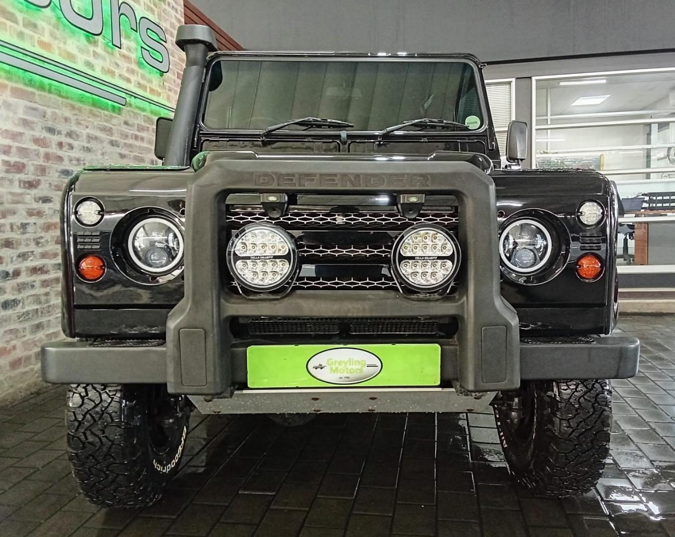 2005 Land Rover Defender 90 2.5 Td5 County – front view