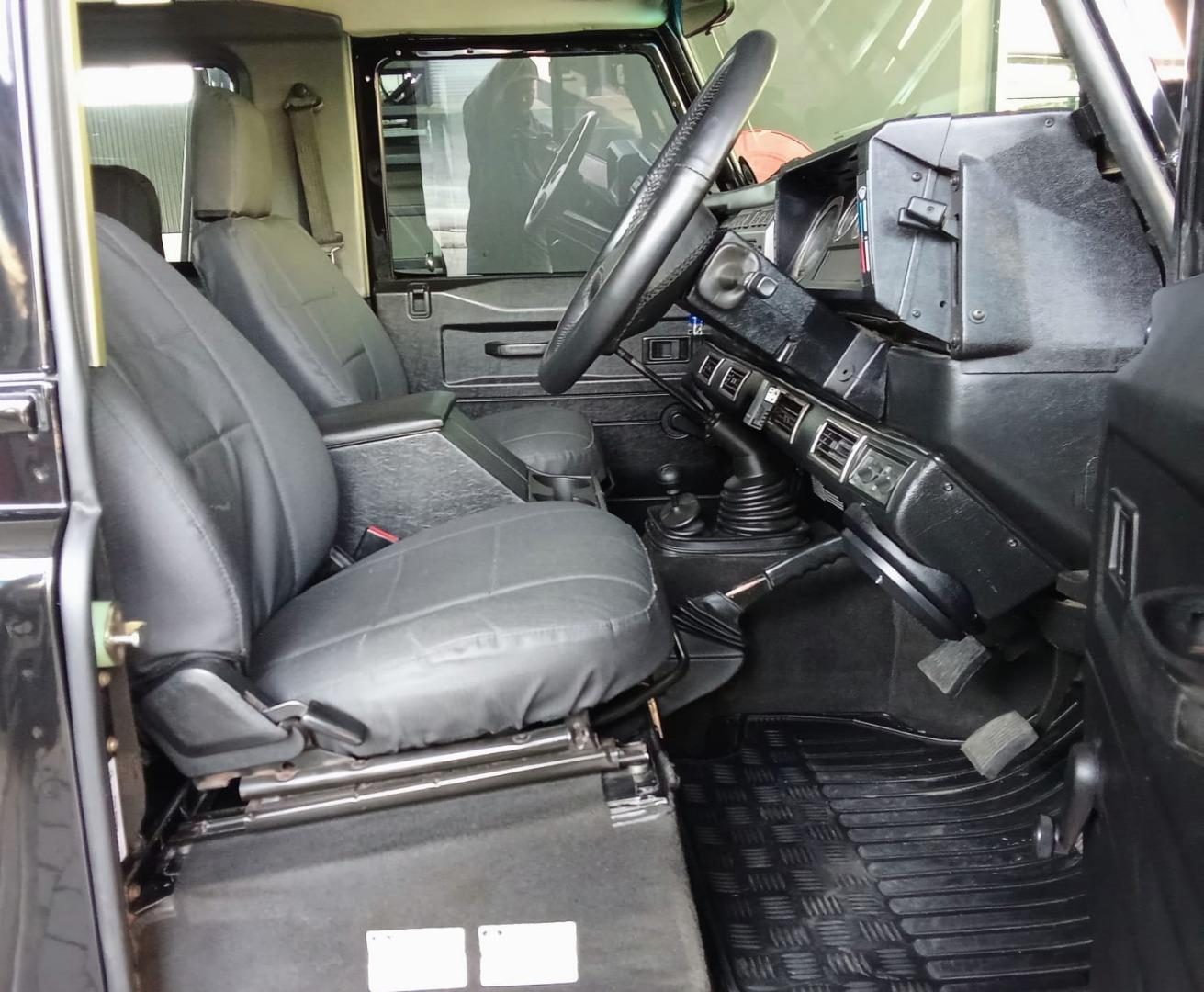 2005 Land Rover Defender 90 2.5 Td5 County – photo 9 of 16