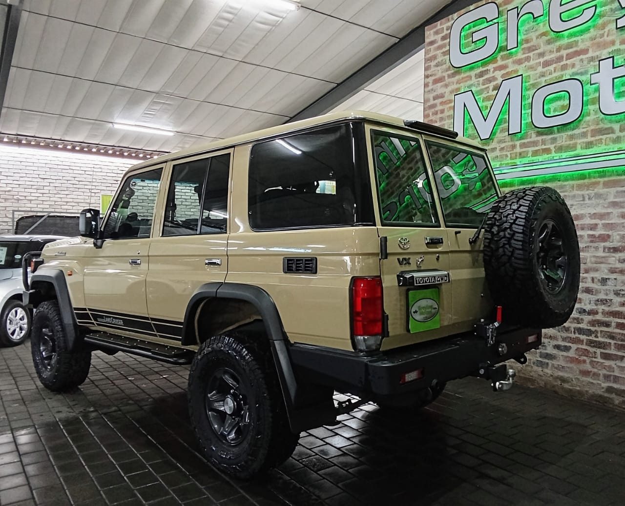 2024 Toyota Land Cruiser 76 2.8 Gd-6 Vx Diesel Wagon – photo 6 of 16