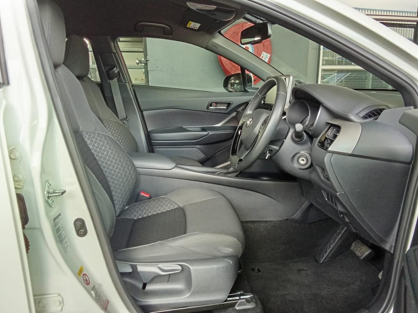 2020 Toyota C-Hr 1.2T Plus Cvt – photo 16 of 16