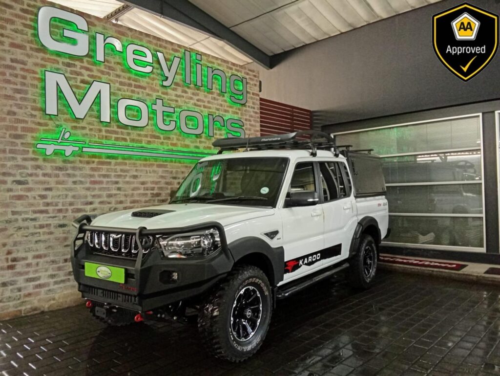 Mahindra Pik Up 2.2 S11 Mhawk Dew 4X4 D Cab At