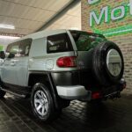 Toyota-Fj-Cruiser-4.0-V6-4X4-At-12076-8