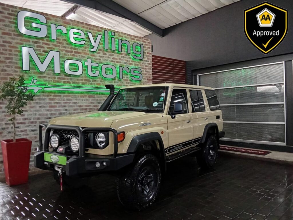 Toyota Land Cruiser 2.8 Gd-6 Vx Diesel Wagon